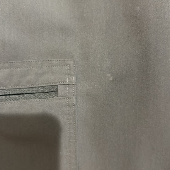 COPY - FIGS jogger scrub pants. - Picture 4 of 5